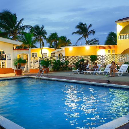 Coconut Inn Palm Beach Esterno foto