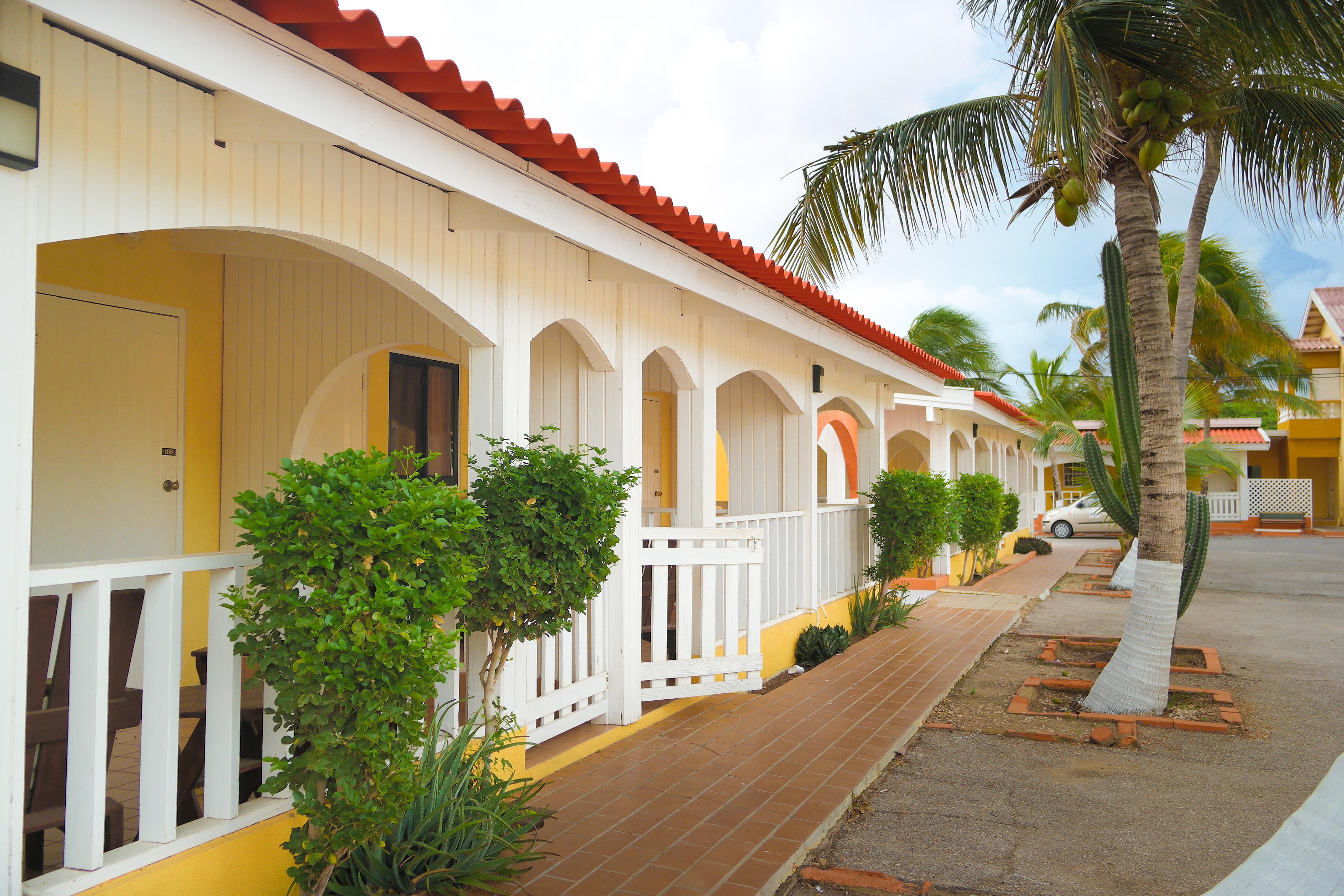 Coconut Inn Palm Beach Esterno foto