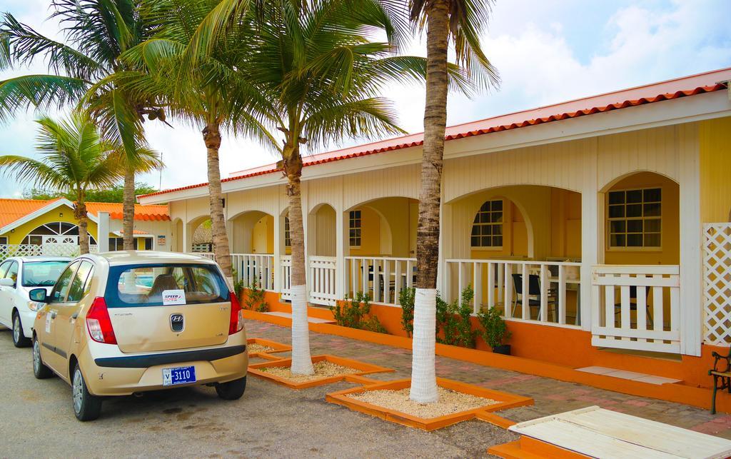 Coconut Inn Palm Beach Esterno foto