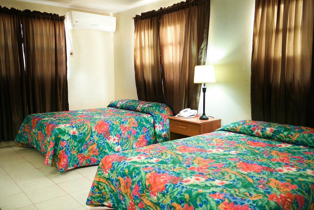 Coconut Inn Palm Beach Esterno foto