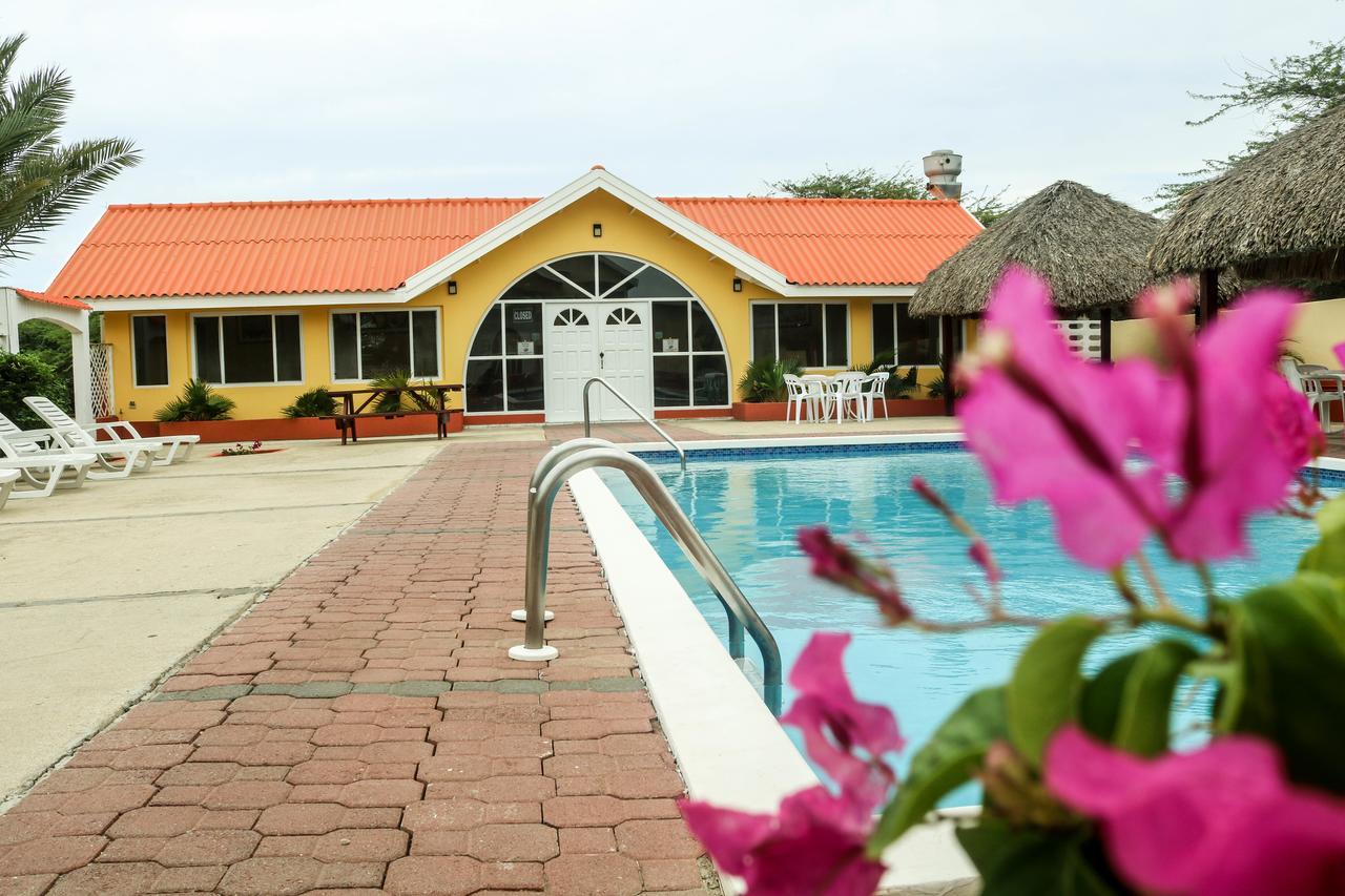 Coconut Inn Palm Beach Esterno foto