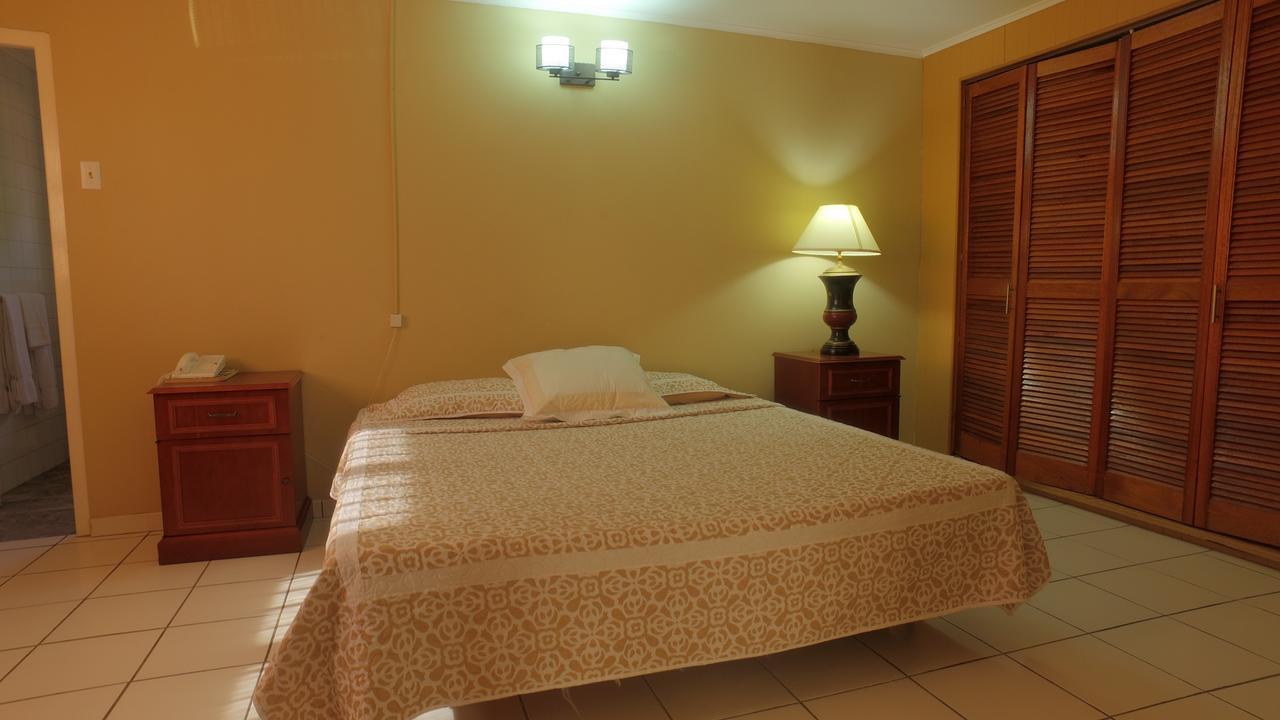 Coconut Inn Palm Beach Esterno foto