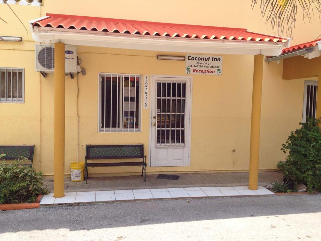 Coconut Inn Palm Beach Esterno foto